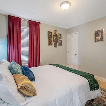 New Victorian Theme, 3Br, Lrg Backyard Close To Pnc Arena, Downtown, And Rdu Airport Роли Экстерьер фото