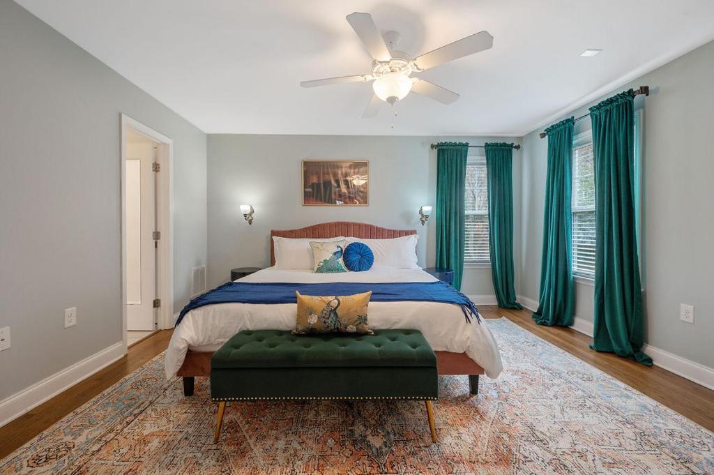 New Victorian Theme, 3Br, Lrg Backyard Close To Pnc Arena, Downtown, And Rdu Airport Роли Экстерьер фото