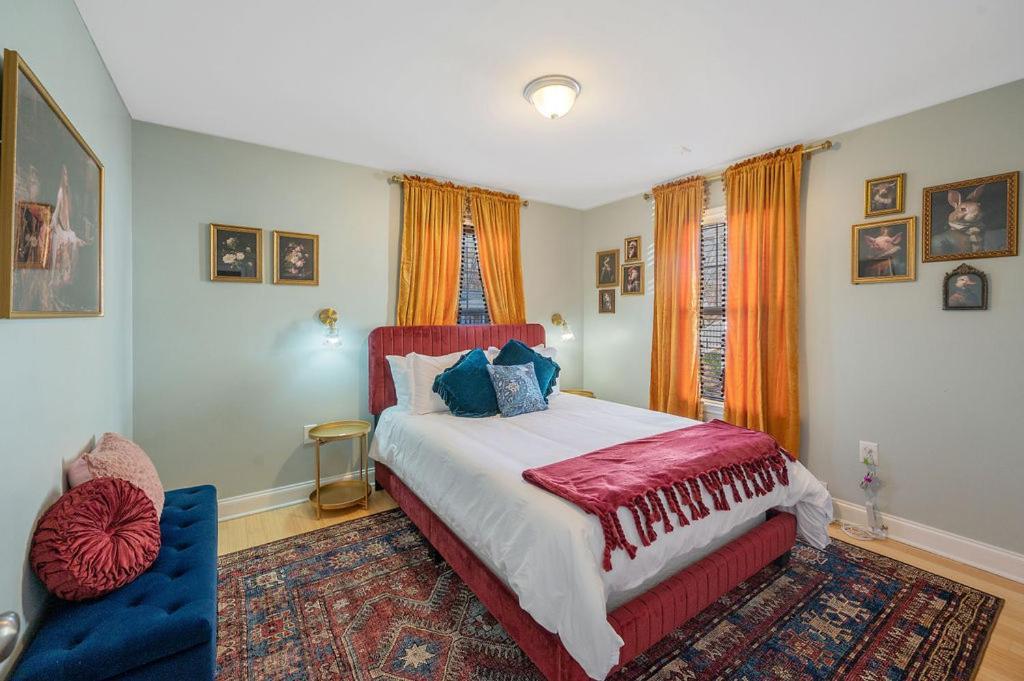 New Victorian Theme, 3Br, Lrg Backyard Close To Pnc Arena, Downtown, And Rdu Airport Роли Экстерьер фото